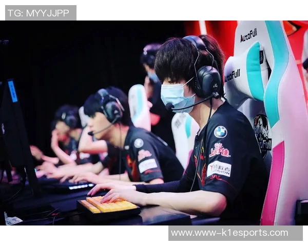 esports数据FPX战队在英雄联盟技术排行榜中荣登第六名展现强大实力与潜力